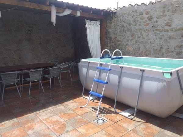 Piscina para refrescar Casa rural para grupos en Ávila